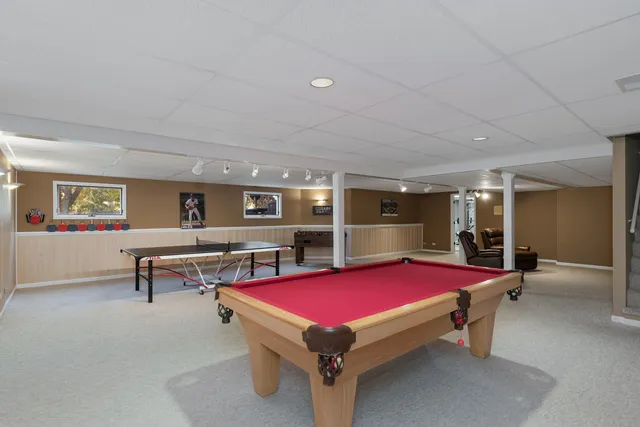 $599,900 | 6112 Misty Pine Court, Crystal Lake, IL 60012