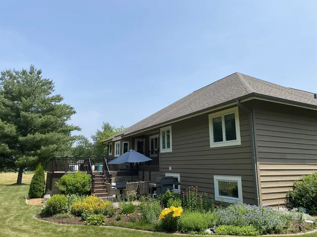 $599,900 | 6112 Misty Pine Court, Crystal Lake, IL 60012