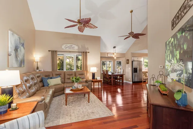 $599,900 | 6112 Misty Pine Court, Crystal Lake, IL 60012