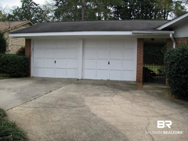 112 Ronforth Street Fairhope, AL 36532 - Photo 32 of 33 Double Garage