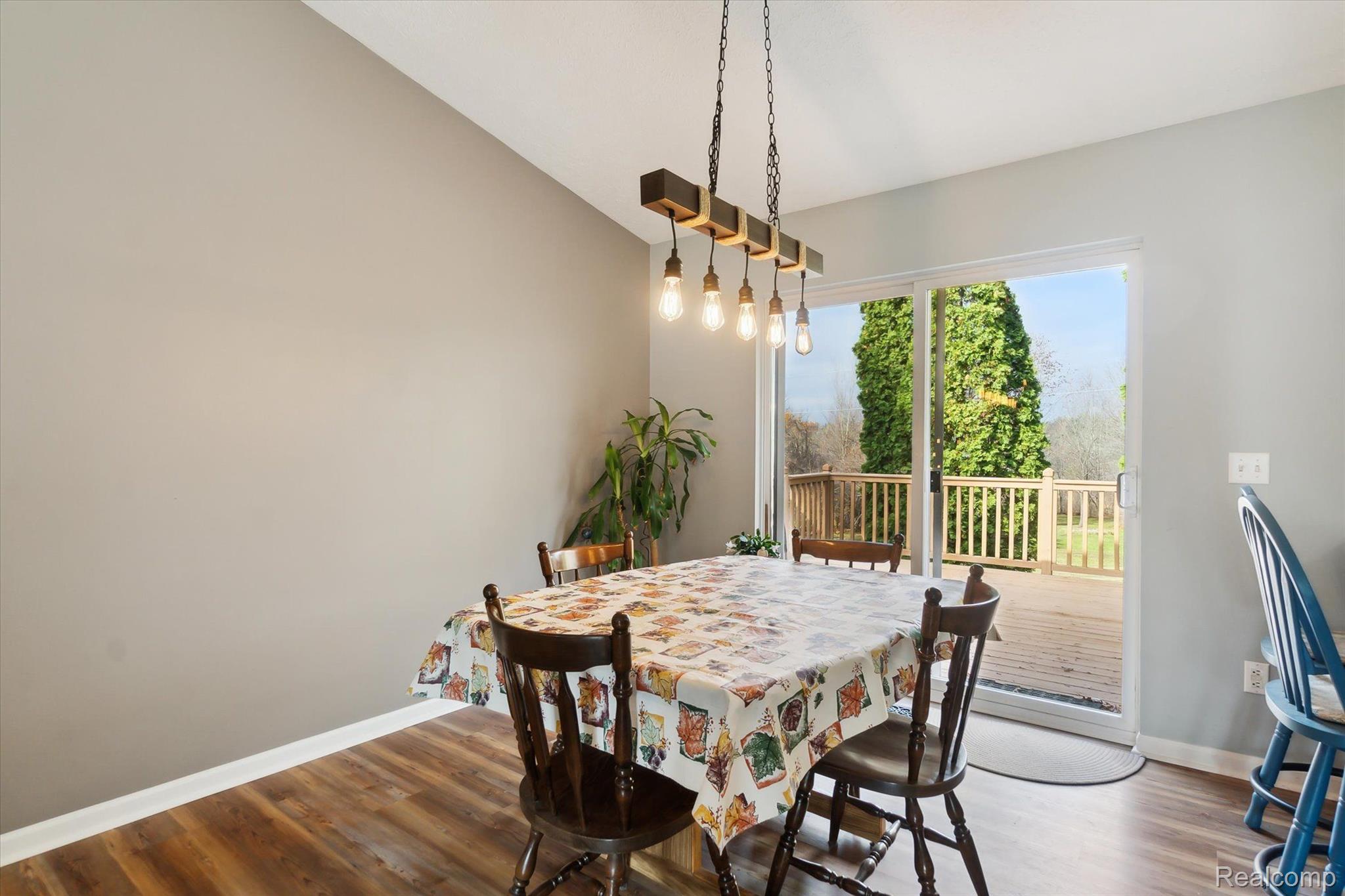 5107 East Allen Road Howell, MI 48855 - Photo 6 of 25 Gallery Image 6