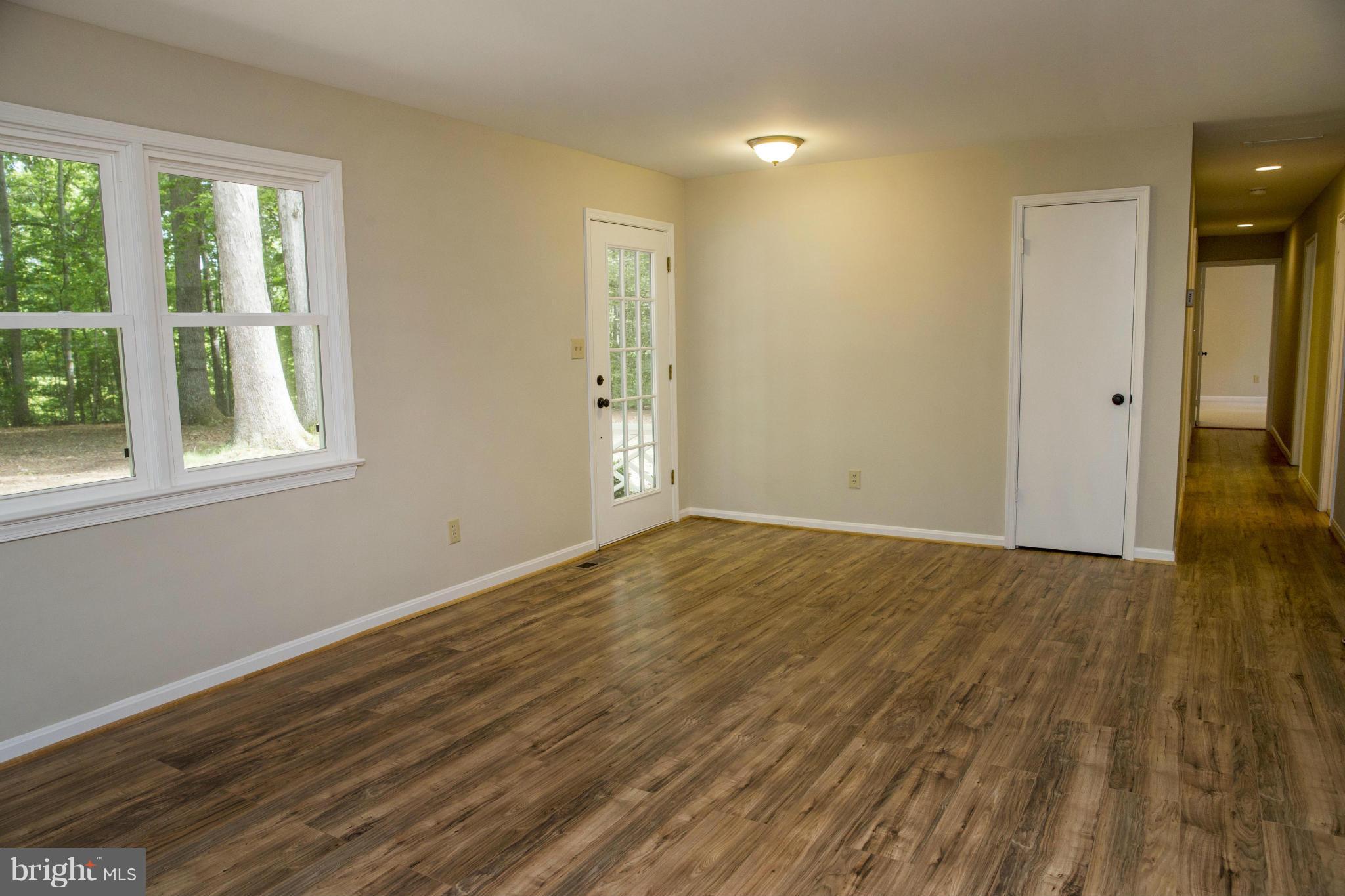 13781 Union Church Road Sumerduck, VA 22742 - Photo 3 of 25 Family Room