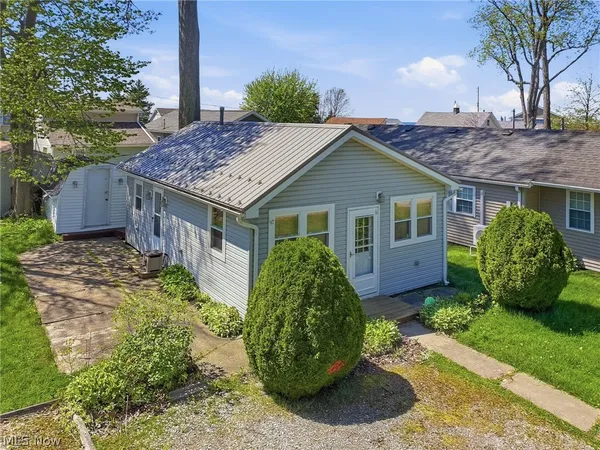 $79,900 | 5755 Lake Road West, Unit 6, Ashtabula, OH 44004