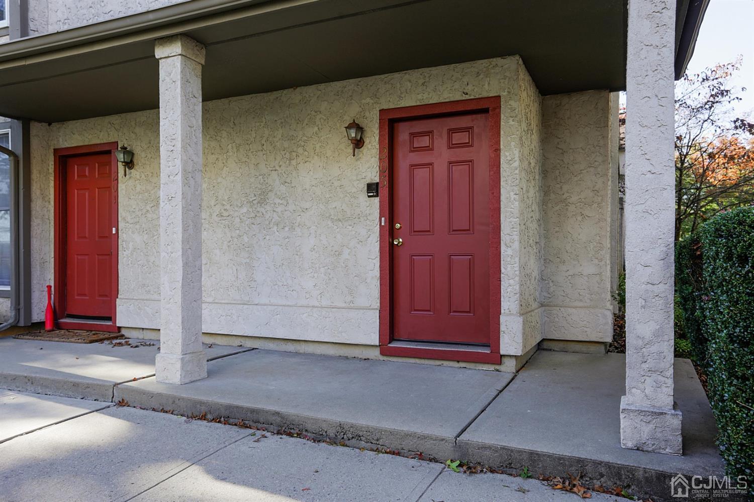 205 Commons Way Drive, Unit 5 East Brunswick, NJ 08816 - Photo 4 of 22 a view of entrance