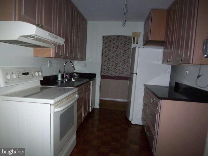 3532 Cabot Road Randallstown, MD 21133 - Photo 2 of 21 Kitchen