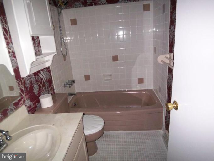 3532 Cabot Road Randallstown, MD 21133 - Photo 9 of 21 Bath #1