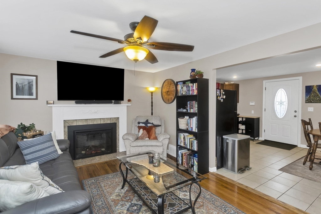 4 Jean Drive Springfield, MA 01104 - Photo 20 of 33