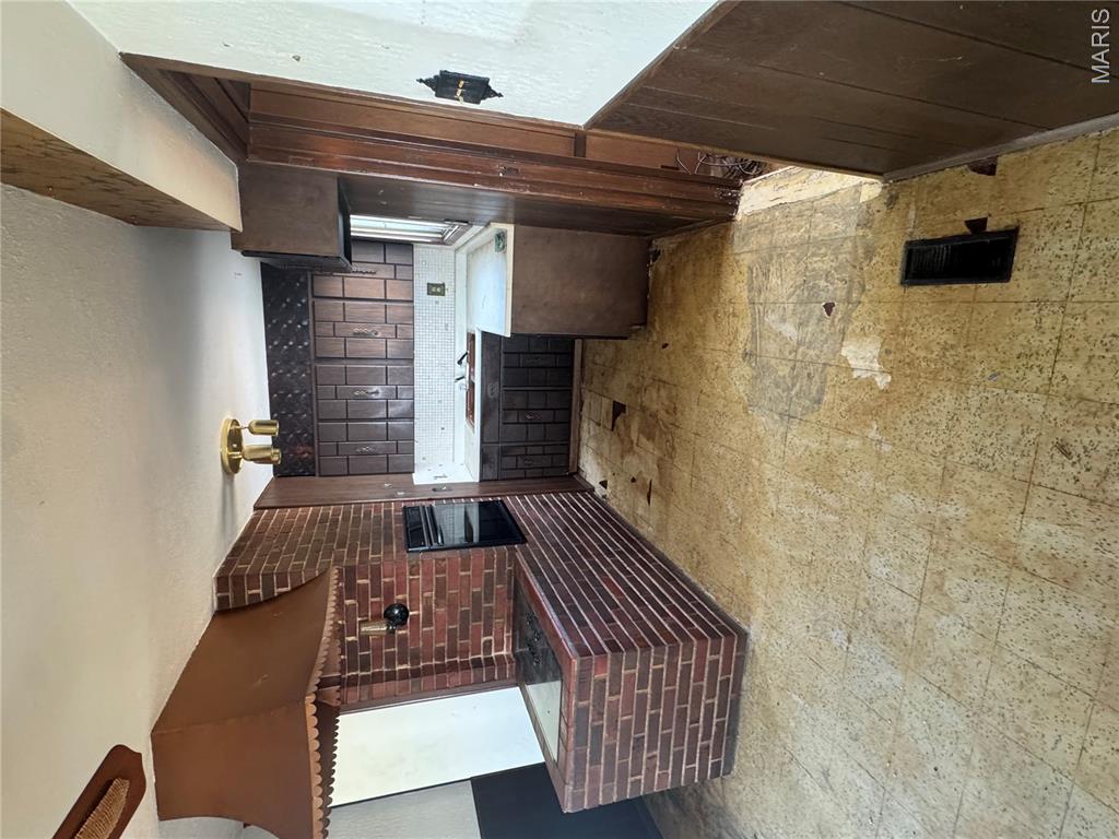 4626 Heege Road St. Louis, MO 63123 - Photo 6 of 7