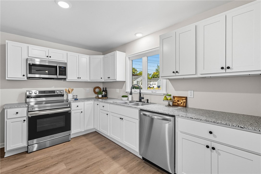 235 Shelford Road Irondequoit, NY 14609 - Photo 18 of 50