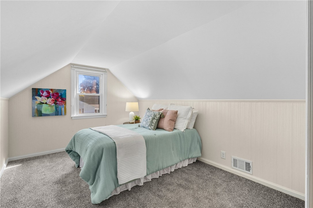 235 Shelford Road Irondequoit, NY 14609 - Photo 29 of 50