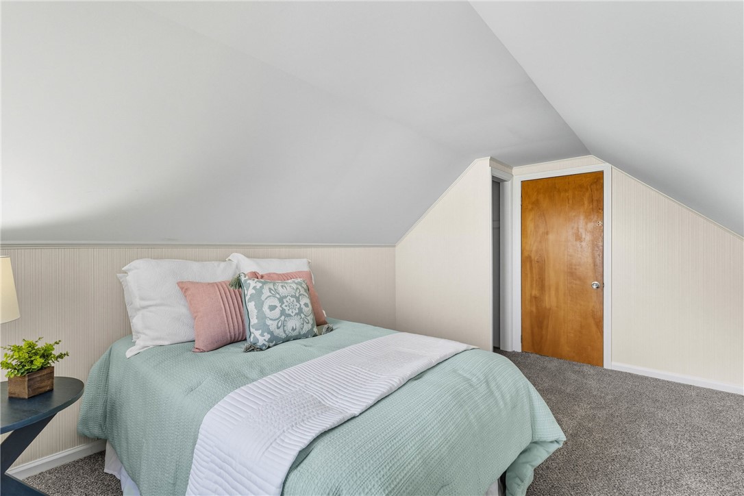 235 Shelford Road Irondequoit, NY 14609 - Photo 30 of 50