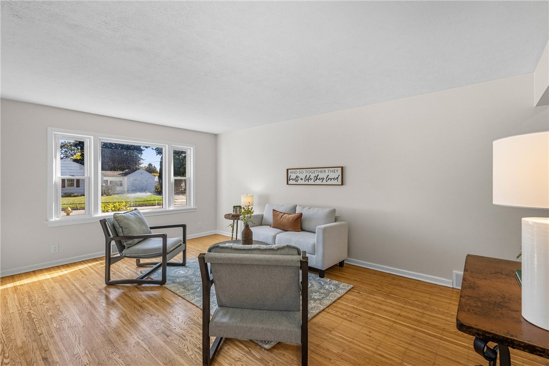 235 Shelford Road Irondequoit, NY 14609 - Photo 8 of 50