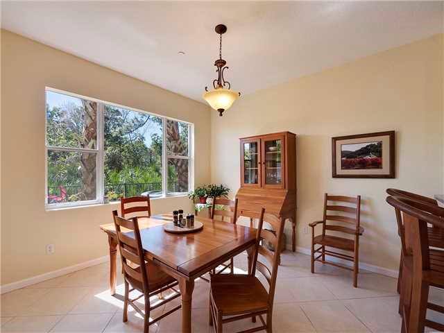 262 Southwest Walking Path Stuart, FL 34997 - Photo 13 of 25 Gallery Image 13