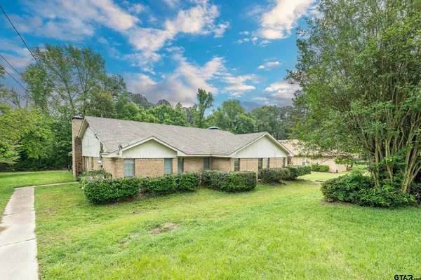 $349,000 | 8310-8312 Garrett Drive, Tyler, TX 75703