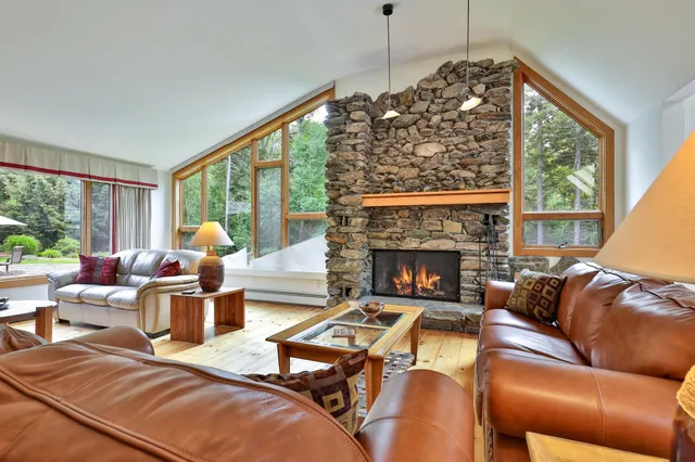 $869,000 | 1588 Austin Hill Road, Rochester, VT 05767