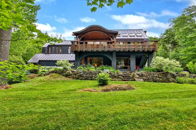 $869,000 | 1588 Austin Hill Road, Rochester, VT 05767
