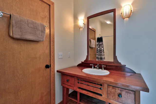 $869,000 | 1588 Austin Hill Road, Rochester, VT 05767