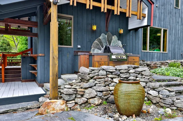 $869,000 | 1588 Austin Hill Road, Rochester, VT 05767