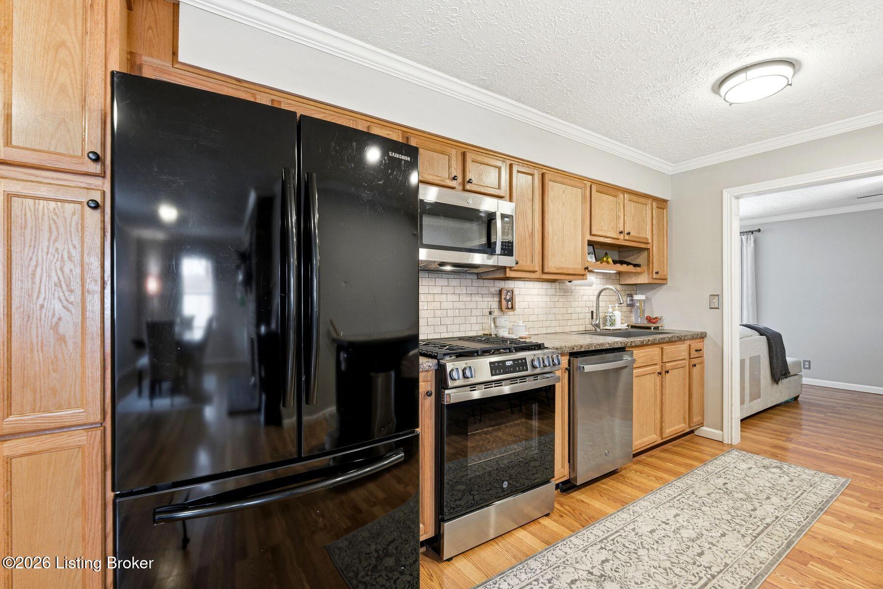 6501 Ridge Cliff Road Louisville, KY 40228 - Photo 17 of 61 photo_online_027