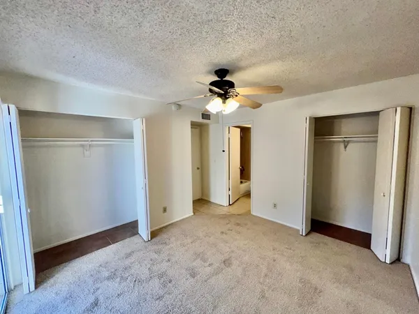 $1,495 | 953 West Emelita Circle, Mesa, AZ 85210