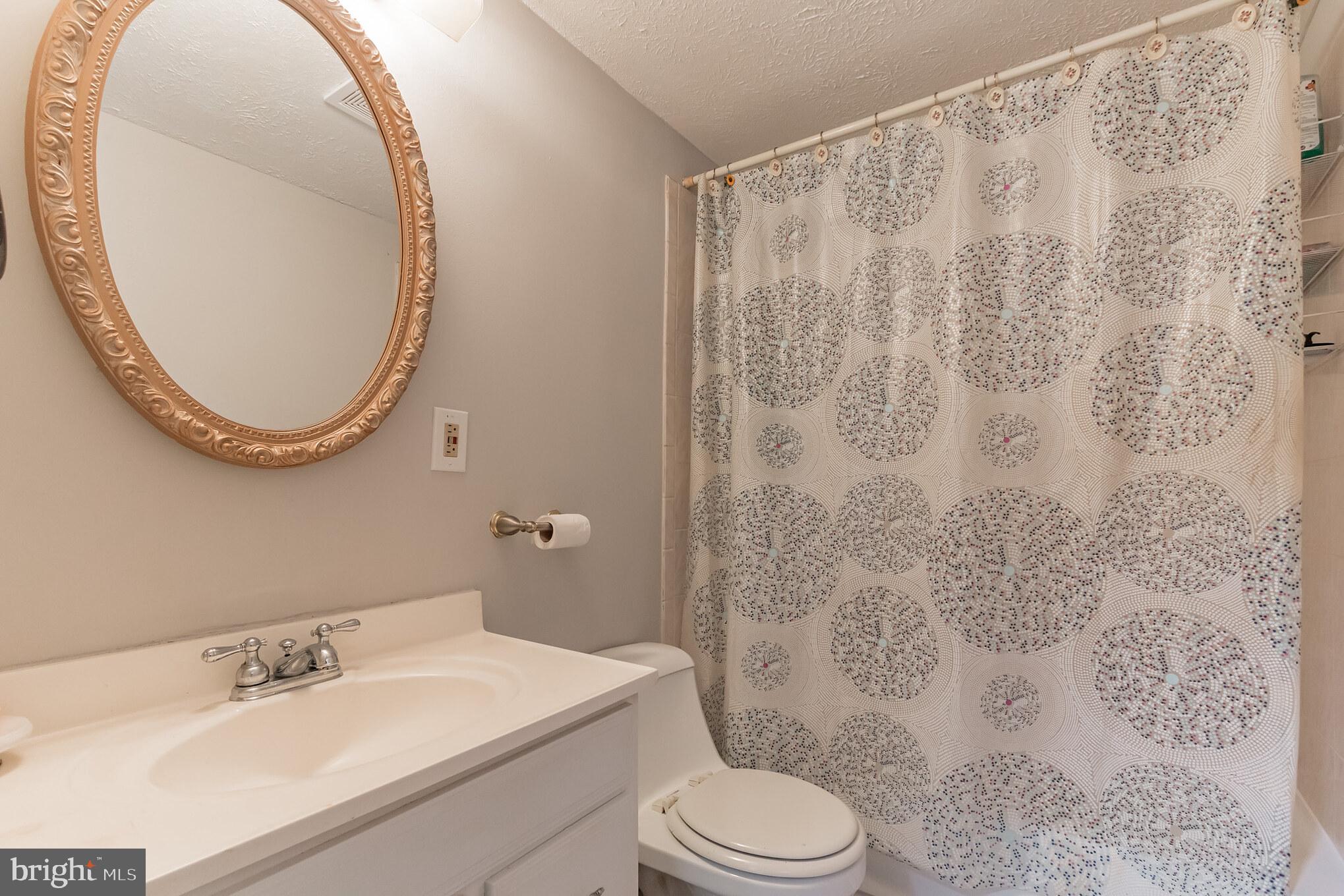 1413 Rising Wind Court Silver Spring, MD 20905 - Photo 9 of 16