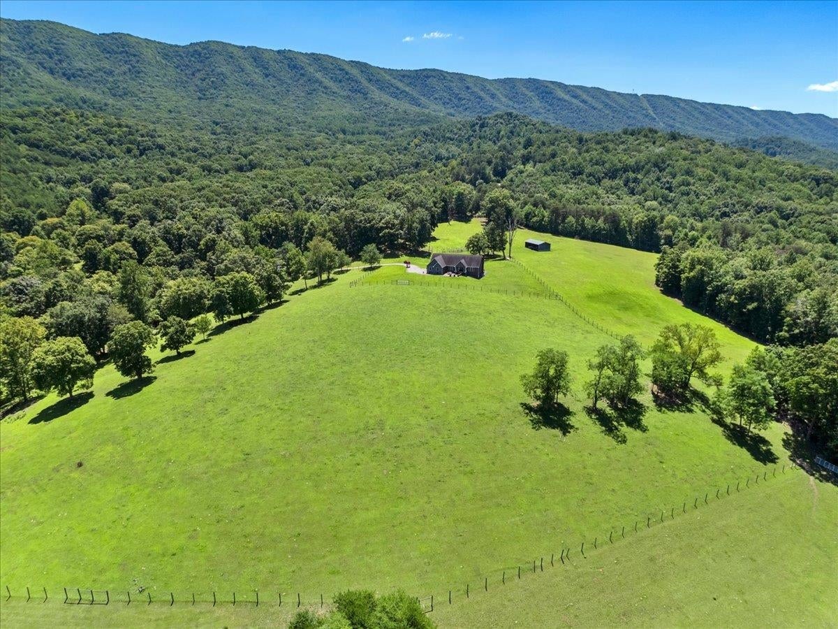 398 Penvir Road Narrows, VA 24124 - Photo 82 of 101 Gallery Image 82