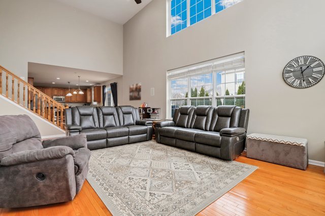 5961 Chatham Drive Hoffman Estates, IL 60192 - Photo 18 of 39