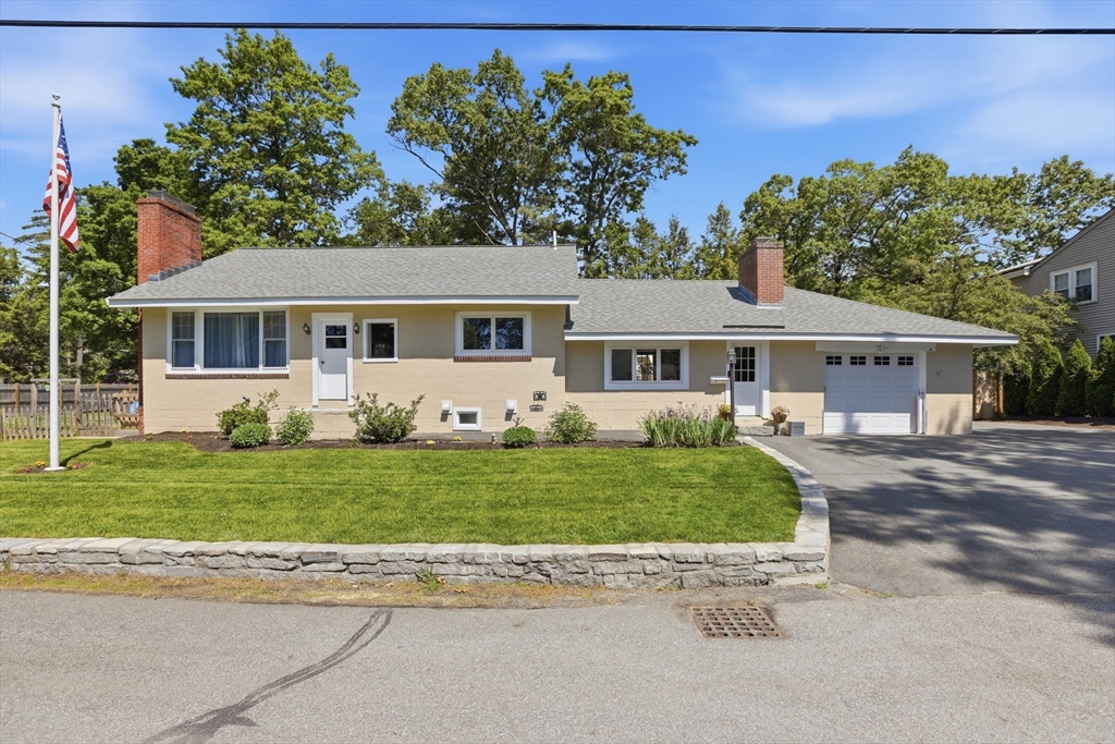 8 Maple Road Westford, MA 01886 - Photo 3 of 35