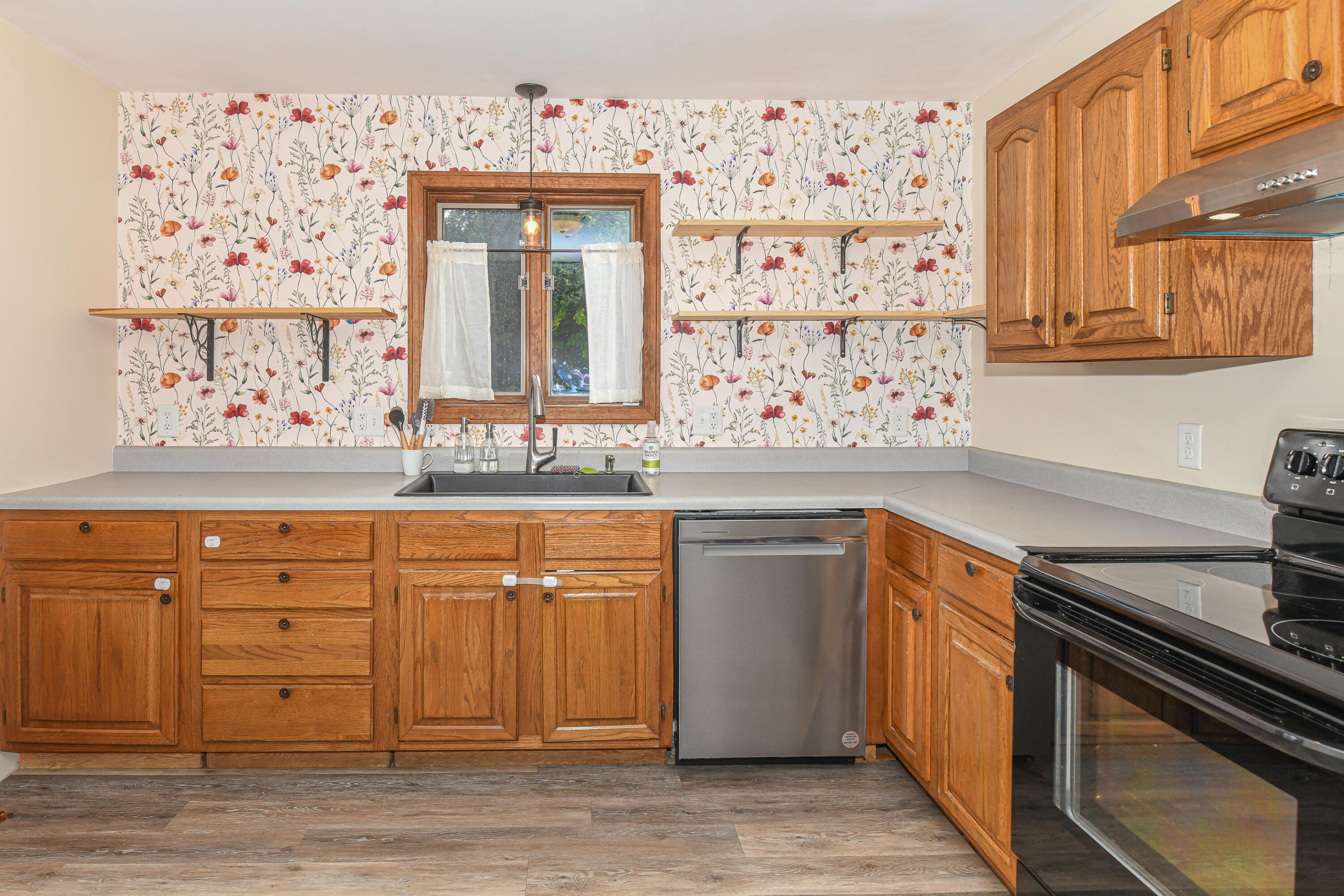 112 Thompson Lake Shores Road Casco, ME 04015 - Photo 16 of 52 112 thompson lakes shores road-72