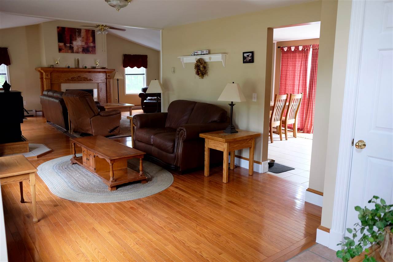 465 Mountain Road Concord, NH 03301 - Photo 11 of 25