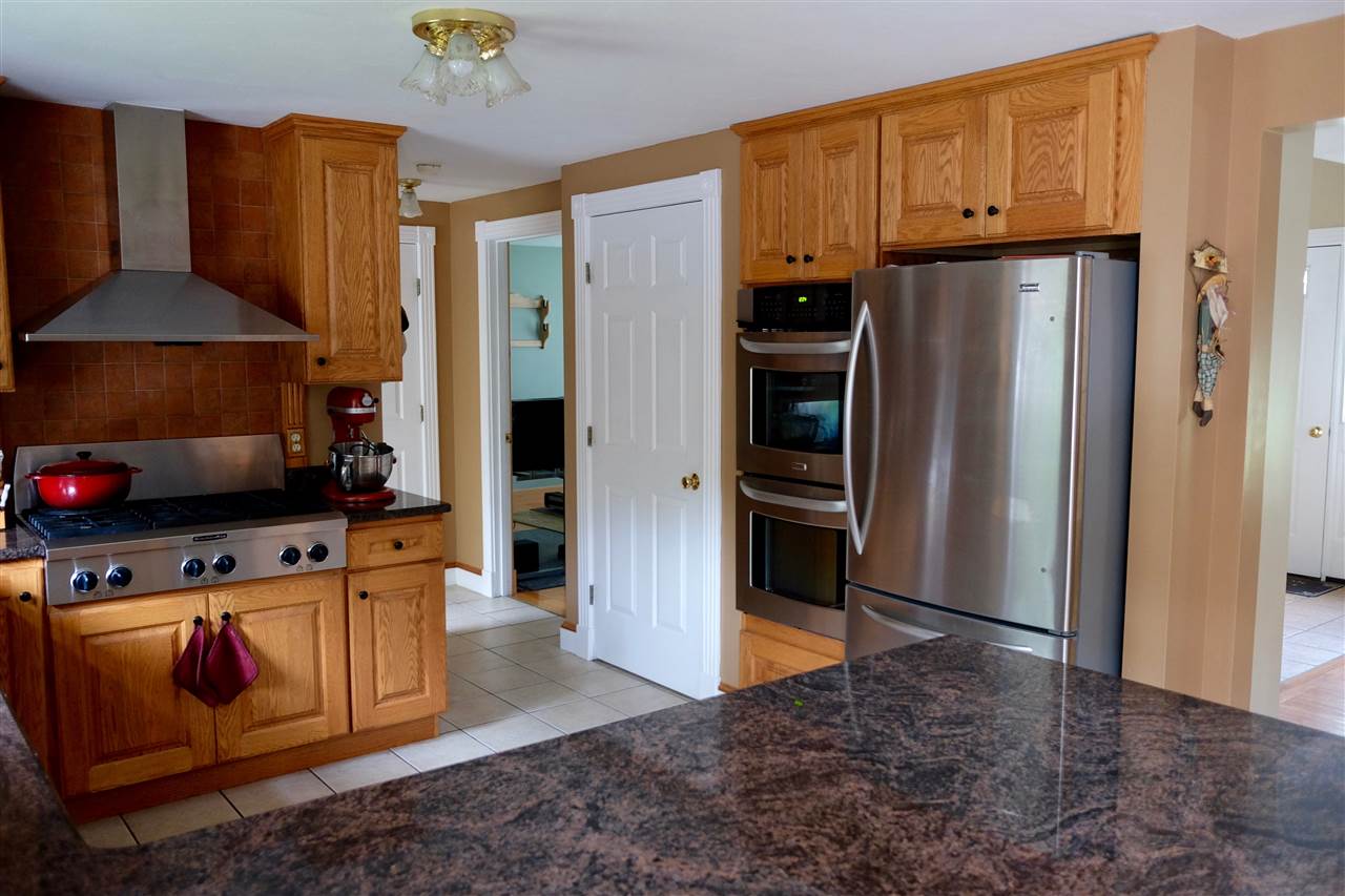 465 Mountain Road Concord, NH 03301 - Photo 17 of 25