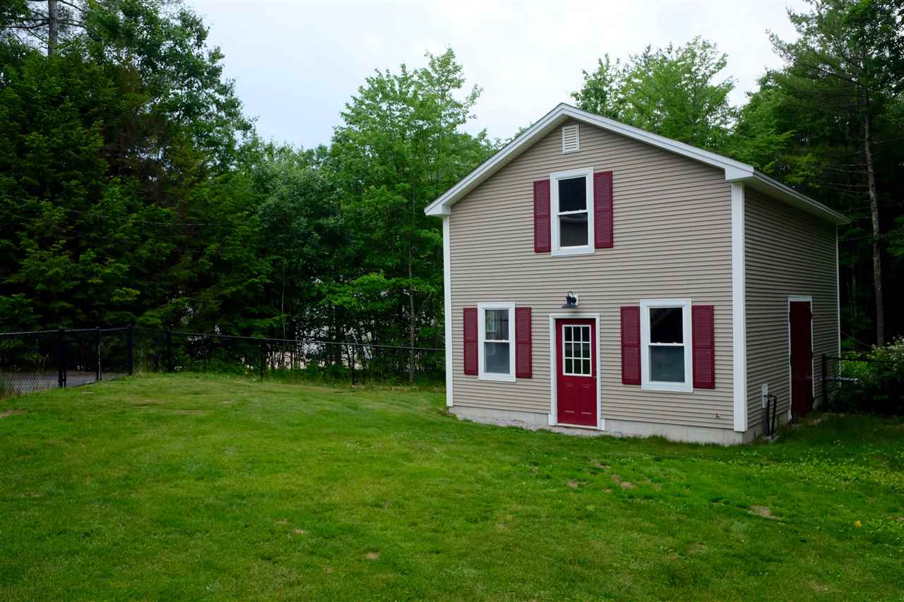 465 Mountain Road Concord, NH 03301 - Photo 3 of 25
