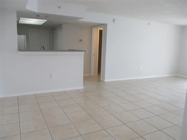$2,375 | 5045 Wiles Road, Unit 206, Coconut Creek, FL 33073