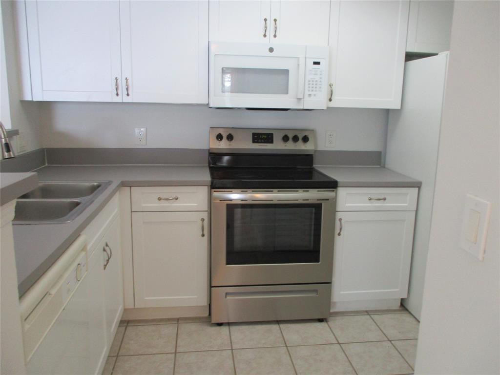 5045 Wiles Road, Unit 206 Coconut Creek, FL 33073 - Photo 2 of 24 Photo 2