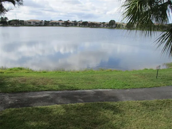 $2,375 | 5045 Wiles Road, Unit 206, Coconut Creek, FL 33073