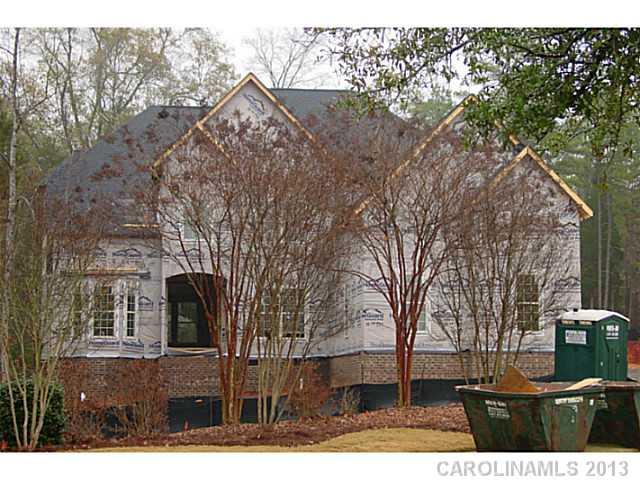 17032 Turtle Point Road Charlotte, NC 28278 - Photo 3 of 11 Gallery Image 3