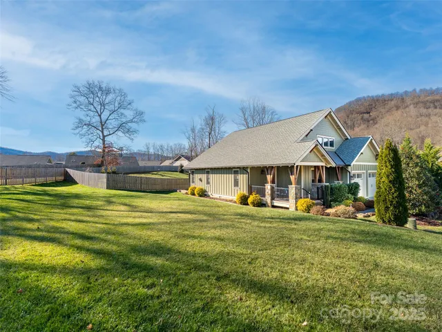 $800,000 | 6 Starwood Valley Trail, Arden, NC 28704