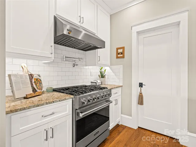 $800,000 | 6 Starwood Valley Trail, Arden, NC 28704