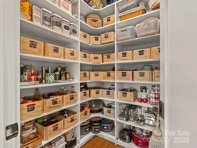 $800,000 | 6 Starwood Valley Trail, Arden, NC 28704