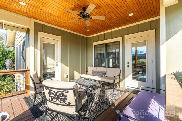 $800,000 | 6 Starwood Valley Trail, Arden, NC 28704