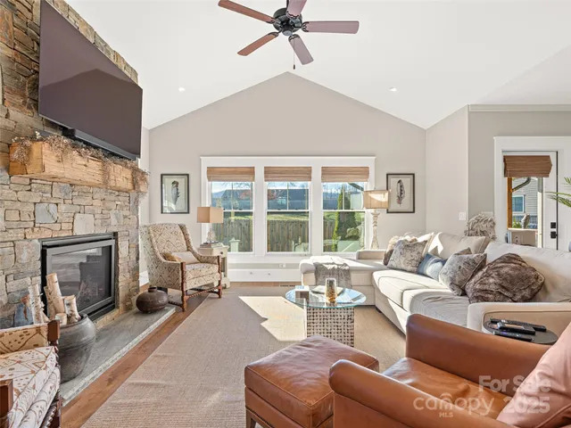 $800,000 | 6 Starwood Valley Trail, Arden, NC 28704