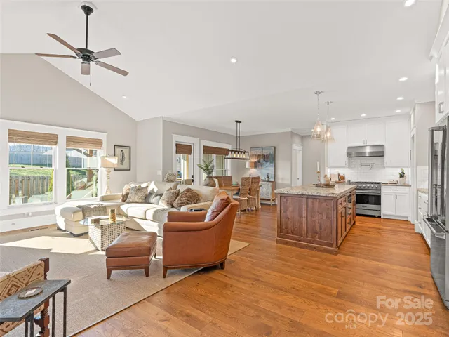 $800,000 | 6 Starwood Valley Trail, Arden, NC 28704