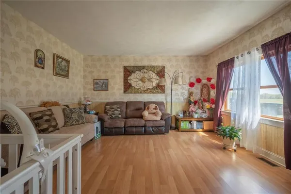 $165,000 | 1619 East Maple Street, Columbus, KS 66725