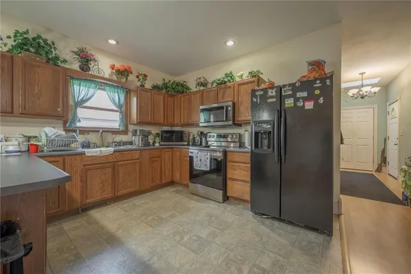 $165,000 | 1619 East Maple Street, Columbus, KS 66725