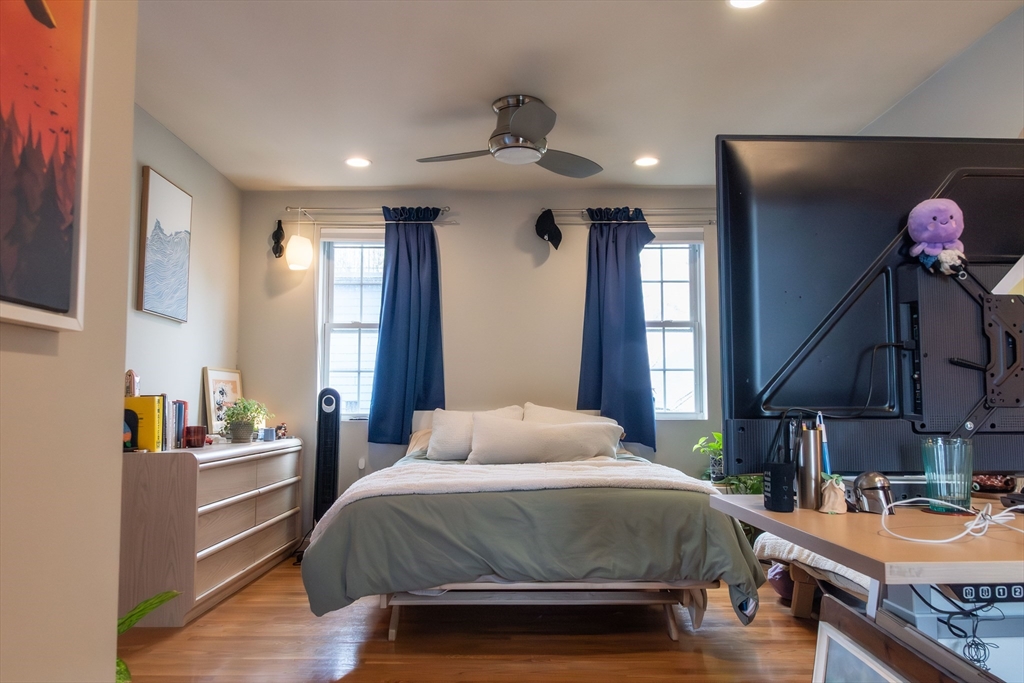 47 Ward Street Boston, MA 02127 - Photo 15 of 22