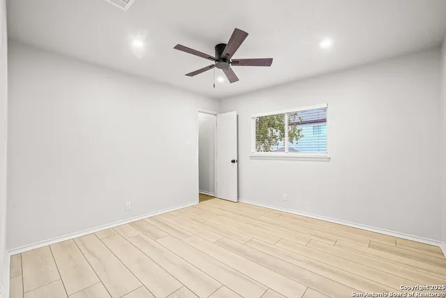 a view of empty room