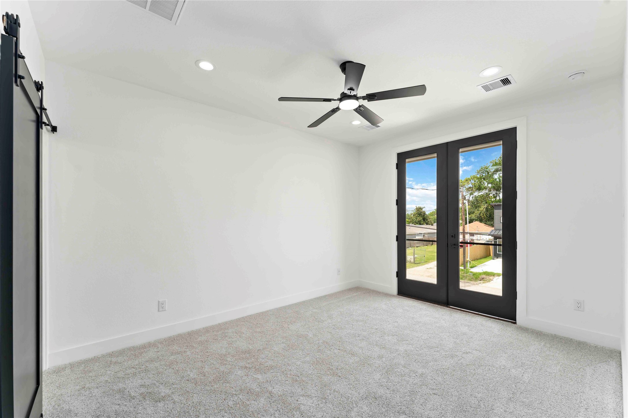 8501 Safeguard Street, Unit B Houston, TX 77051 - Photo 22 of 30