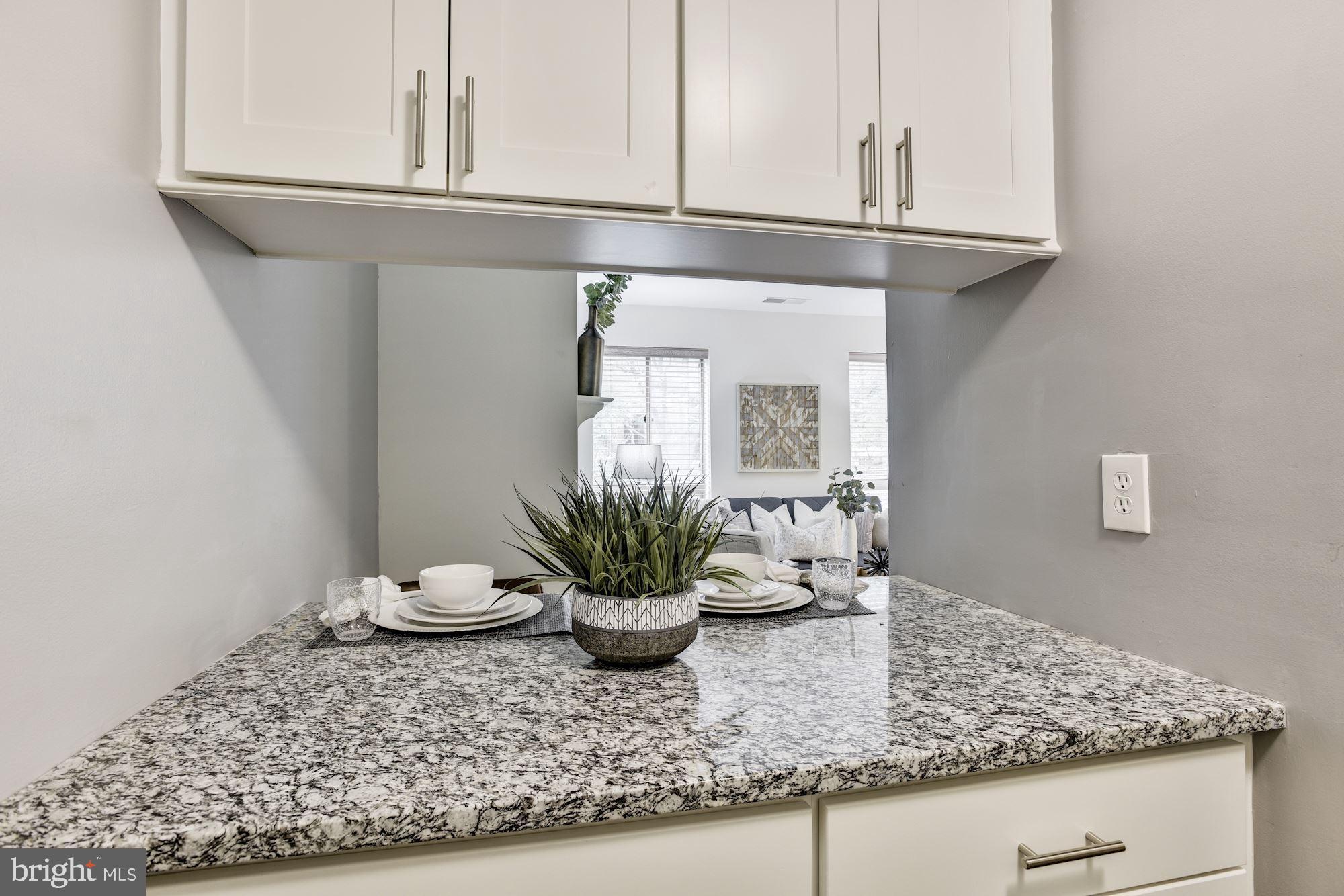 20 Andrew Place, Unit R125 Baltimore, MD 21201 - Photo 11 of 22 Kitchen