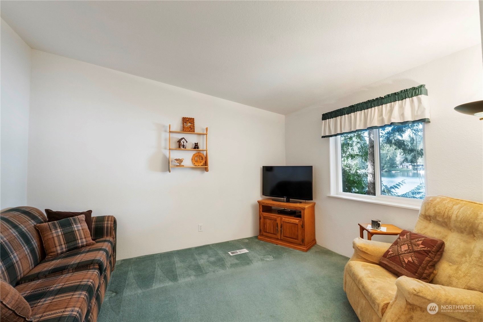 730 East Phillips Lake Loop Road Shelton, WA 98584 - Photo 12 of 28 Gallery Image 12