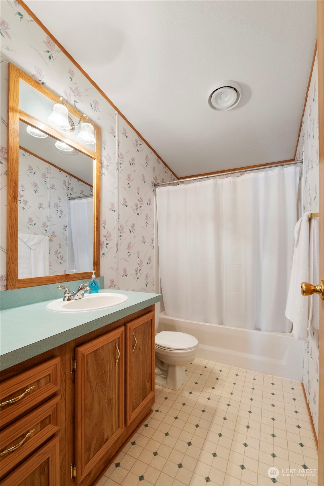 730 East Phillips Lake Loop Road Shelton, WA 98584 - Photo 20 of 28 Gallery Image 20